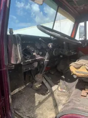 Камаз 35511 1988 автомобиль камаз 35511, 1988 г.в. частично разукомплектован, не на ходу, бывший в эксплуатации, с видимыми повреждениями, потертостями, дефектами, возможны скрытые повреждения и дефекты. имущество продается в том виде, комплектности и состоянии, в каком оно есть у продавца. за…