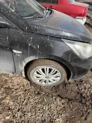 Hyundai Solaris 2011, 123 л.с., 263630 км, идентификационный номер (VIN): Z94CT41DABR031342, год изготовления 2011, механическая коробка передач. Отсутствует аккумулятор.