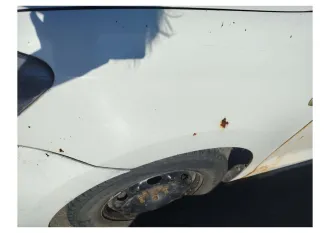 Volkswagen Polo 2016, легковой седан. VIN: XW8ZZZ61ZGG031507, номер кузова: XW8ZZZ61ZGG031507. Местонахождение: г. Москва, Рязанский проспект, 3Б. Описание ТС: левая дверь в ржавчине и сколах (заменённая), на капоте вздулась краска и пошли трещины, бампер так же сошла краска, левый порог дырявый…