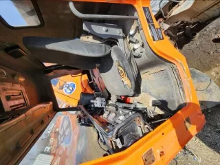 Экскаватор гусеничный Hyundai R300LC-9SH, заводской № HHKHZ808HE0000184, 2014 г.в., гос. номер 58 УНЕ 9250 (63 СВ 9368). Полуприцеп автомобильный НефАЗ 9334-10, VIN X1F9334P0E0017148, 2014 г.в., гос. номер ВА 4986 63. Автомобиль КамАЗ-65222, VIN X1F652220D0000394, шасси XTC 652220 C1288601, 2013…
