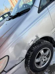 Nissan Presage 2001 год, 150 лс, 480000 км, АКПП. Автомобиль Ниссан Пресаж (Nissan Presage), 2001 года выпуска, VIN: отсутствует, двигателя: 851507X, номер кузова: U30450300, гос. номер: В985СН122. По всему периметру кузова имеются отслоения лакокрасочного покрытия, следы коррозии, в том числе…