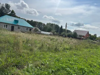 Земельный участок 593 кв.м, Алтайский край Земельный участок, площадью 593 +/- 9кв.м., Кадастровый номер: 22:31:030501:4906, расположенный по адресу: Российская Федерация, Алтайский край, район Павловский, п. Новые Зори, ул. Привокзальная, 43 б. Ознакомление с имуществом: С имуществом можно…