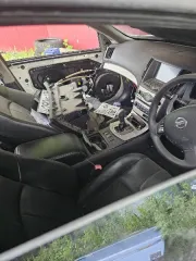 Nissan Skyline 2006 автомобиль Nissan Skyline, 2006г.в.; г/н: Н290МР136; цвет: Белый; VIN: V36101126; Номер кузова (прицепа): V36101126; №двиг: VQ25310556A. Автомобиль находится в аварийном состоянии после ДТП, по всему кузову имеются вмятины. нарушение ЛКП. деформация. левое зеркало отсутствует…