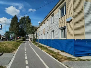 Нежилое помещение общей площадью 29,7 кв.м. с кадастровым номером 86:12:0102003:3041, РНФИ П13840000876, расположенное по адресу: Ханты-Мансийский автономный округ – Югра, г. Ханты-Мансийск, ул. Гагарина, д. 95. Общие сведения об ограничениях и обременениях: Не зарегистрировано. Вид ограничений и…
