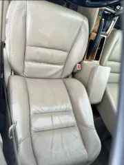 Honda Accord 2003 года, 190 лс, 249179 км, АКПП. Легковой автомобиль находится на ходу. Аккумулятор разряжен, зарядка аккумулятора не дала результатов. Колеса спущены. Автомобиль не товарного вида. Требуется текущий ремонт автомобиля: не стабильная работа двигателя внутреннего сгорания, неисправен…