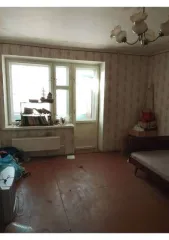 Квартира 66,20 кв.м в Пензенской области, Городищенский район, г. Сурск, ул. Ленина, д. 11, кв. 22, общая площадь 66,20 кв.м, 1 этаж. Кадастровый номер 58:07:0610403:243. В залоге АО "Альфа-Банк".