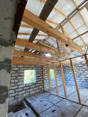 Жилой дом площадью 110.9 кв.м, этажность 2, расположенный по адресу: Кировская обл., Слободской м. р-н, Ленинское с.п., с. Волково, ул. Рабочая, д. 9, с кадастровым номером: 43:30:390924:2062. Земельный участок площадью 1499 кв.м, категория земель: земли населенных пунктов, разрешенное…