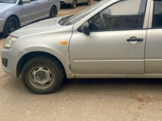 LADA Granta 2015 года выпуска, VIN XТА219060F0344689. Объем двигателя 1596 см³, мощность 81,6 л.с. Пробег 260734 км. Легковой автомобиль.