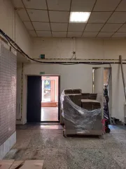 Здание склада 1329,7 кв.м, пристройка 287 кв.м, право аренды земли 3526 кв.м, г. Саратов. Здание, склад корпус-модуль, назначение: нежилое, площадь 1 329,7 кв.м., этажность: 2, адрес объекта: г. Саратов, ул. Буровая, д. 26, кадастровый № 64:48:040217:23; право аренды земельного участка площадью 3…