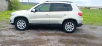 Volkswagen Tiguan, 2013 г.в., идентификационный номер (VIN): XW8ZZZ5NZDG121021, гос.номер Р733НА761, транспортное средство на ходу.
