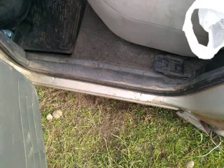 Daewoo Nexia 2005 года, 85 л.с., пробег 450000 км. VIN: XWB3D31UD5A030564, седан, серебристый цвет, механическая коробка передач. Имеет внешние повреждения: потертости, царапины, вмятины, очаги коррозии на кузове, трещины и сколы стекол. Со слов должника, двигатель неисправен. По данным ГИБДД…