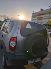 Шевроле Нива 212300-55 2015, автомобиль марки ШEVROLET модель NIVA 212300-55 2015 г.в., VIN-номер X9L212300F0564895. С имуществом можно ознакомиться по месту его нахождения (город Екатеринбург, ул.Бабушкина, д.2-а) по согласованию с должником: +79525117192 (Рустам Радикович).