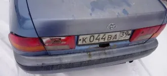 Toyota Carina E 1996 года, 73 лс, 500000 км, АКПП, VIN: SB153ABK00E180924, легковой, категория B, гос. рег. знак: К004ВА39, модель двигателя: 4AU275876, цвет: синий