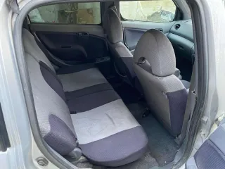 Daihatsu YRV 2000 автомобиль VIN M211G001701 серебристый