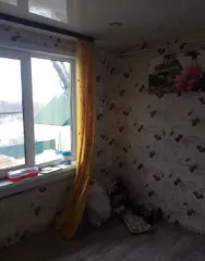 Доля в квартире 35.2 кв.м, жилое назначение, 2 этаж. Адрес: Россия, Архангельская область, м.р-н Ленский, с.п. Сафроновское, с. Яренск, Набережная Подбельского, дом 11, квартира 5. Кадастровый номер: 29:09:080102:77