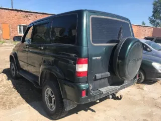 УАЗ Патриот 2012 года выпуска, госномер В955УМ154, VIN XTT316300C0030870. ПТС, СТС и ключи в наличии. ВАЗ 21150 2005 года выпуска, госномер С286СВ154, VIN XTA21150053916204. Документы отсутствуют, ключи в наличии. Toyota Corolla 1999 года выпуска, номер кузова AE1105299851. Документы и ключи…