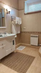 Земельный участок 1500 кв.м с двумя домами, Московская область. Участок по адресу: Московская область, р-н Нагинский, ТА Балабановского с.о., с. Балабаново, ул. Полевая, уч. 14, кадастровый номер: 50:16:0501001:21, 1500 кв.м. На земельном участке построено два дома. Один из них двухэтажное…