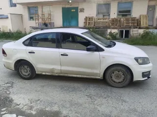 Volkswagen Polo 2018, VIN: XW8ZZZ61ZKG007437, цвет кузова: Белый