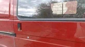 ГАЗ Соболь 27527, VIN X96275270N0943441, год выпуска 2022, гос. номер В317НМ142, кузов № 275200N0658072, двигатель № A27500N0302535, цвет красный, мощность двигателя 106.7 л.с., тип двигателя бензиновый, рабочий объем двигателя 2690 куб.см., с комплектом запасных колес, бывший в употреблении
