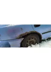 Автомобиль находится в технически неисправном состоянии, долгое время не эксплуатировался. Кузов покрыт ржавчиной. Ранее использовался в автошколе, имеет дублирующие педали газа, тормоза и сцепления на стороне пассажира. Не на ходу, требует ремонта.