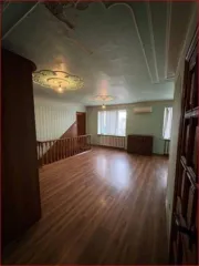 Квартира в Краснодаре по адресу: Краснодарский край, г. Краснодар, ул. Ипподромная, д.53, кв.304. Площадь 118,9 кв.м, 3 комнаты, этаж 10-11 в 11-этажном доме. Кадастровый номер: 23:43:0144060:283.