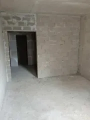 Помещение, жилое (квартира), кадастровый номер объекта: 77:02:0024026:2488, расположенное по адресу: г. Москва, вн. тер. г. муниципальный округ Марьина роща, ул. Тихвинская, д. 14, корп. 1, кв. 15, этаж 4, площадь 48,3 кв.м. В залоге ПАО Банк "ПСБ".