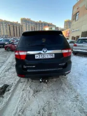 Foton Sauvana, VIN Y4KP2GVC4HB000221. На ходу, но имеются недостатки: хруст коробки передач при переключении, незначительная коррозия металла по всему кузову, гниют трубы системы отопления, бывают провалы оборотов двигателя, теряет скорость, имеются вмятины.