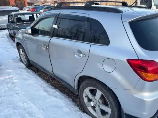 Mitsubishi ASX 2.0 2011 года выпуска, госномер О328ВР/12, VIN JMBXTGA2WCZ000976. По данным ФНП имеется обременение в форме залога, залогодержатель ООО МКК Нарбон. Находится на хранении на открытой площадке. Обращен в собственность государства по решению Волжского городского суда Республики Марий Эл…