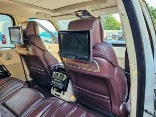 Land Rover Range Rover 2016 года выпуска, идентификационный номер (VIN): SALGA2EF9GA273536. Ознакомление с порядком, сроками и условиями продажи осуществляется в рабочие дни с 09:00 до 18:00 по e-mail: lapinavalentine@gmail.com.