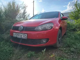 Автомобиль Volkswagen Golf 2010 года выпуска, госномер О109ТВ124, VIN XW8ZZZ1KZAG001765. Отсутствует аккумулятор.