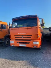 Специализированный автомобиль (автоцистерна) Yadish-VM-65115, 2019 г.в., г/н К555МХ21, VIN Х89560360К0ЕР9122, кузов оранжевого цвета.