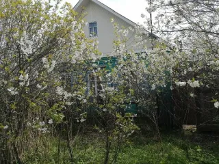 Нежилое здание площадью 68,7 кв.м. с кадастровым номером 32:30:0020106:115 и земельный участок под ним площадью 579,0 кв.м. из категории земель населенных пунктов с видом разрешенного использования – для индивидуального жилищного строительства, с кадастровым номером 32:30:0020106:86, расположенные…