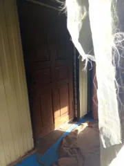 Жилой дом 40.4 м2, земельный участок 844 м2, Увельский район, п. Увельский, ул. Красноармейская, д.49. Кадастровый номер: 74:21:1308006:102, земельный участок (земли населенных пунктов, для ведения личного подсобного хозяйства), кадастровый номер: 74:21:1308006:56. Общая площадь: 40.4 м2…