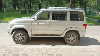 УАЗ Patriot 2016 года, цвет Серебристый. VIN: XTT316380G1008122, ПТС: 7300920132, госномер: О253ЕС152. Модель двигателя: 51432AG4000287, дизельный, мощность 113.6 л.с. (83.5 кВт), объем 2235 см³. Шасси №316300G0550236, кузов №316300G1008122. Экологический класс 4, максимальная масса 2690 кг, масса…