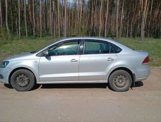 Volkswagen Polo 2012, автомобиль марки Volkswagen модель Polo 2012 г.в., VIN-номер XW8ZZZ61ZDG036829, ознакомление с имуществом происходит по рабочим дням по месту нахождения имущества предварительно согласовав дату по эл. почта: yv_mitrofanova@mail.ru