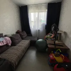 Дом 87,6 кв.м и участок 663 кв.м, Свердловская область. Дом площадью 87,6 кв.м, с кадастровым номером 66:59:0216001:5226, расположенный на земельном участке площадью 663 кв.м, с кадастровым номером 66:59:0216001:4701; адрес: Российская Федерация, Свердловская область, Полевской городской округ…