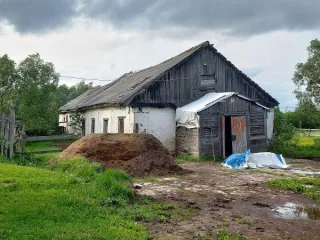 Здание вивария 254,2 кв.м и земельный участок 2635 кв.м, Новгородская область. Здание вивария, площадь 254,2 кв.м; земельный участок, площадь 2635 кв.м, расположенные по адресу: Новгородская область, г. Великий Новгород, ул. Zootekhnicheskaya, д. 2в. 1. Здание вивария, площадь 254,2 кв. м…