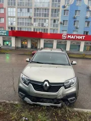 Renault Sandero Stepway 2019 года, 82 л.с., пробег 100000 км, VIN X7L5SRLVG63572287.