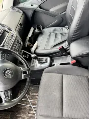 Volkswagen Tiguan 2011, автомобиль марки VOLKSWAGEN модель Tiguan 2011 г.в. VIN-номер XW8ZZZ5NZCG110531. По предварительному согласованию место нахождения гор. Брянск Институтская.