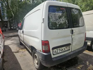 Citroen Berlingo 2011 грузовой фургон марки: Citroen модель: Berlingo, год выпуска: 2011 г., идентификационный номер (VIN): VF7GCKFWCBX506043 Ознакомится с условиями и порядком проведения торгов, оформлением подачи заявок, проектом договора купли-продажи можно на сайте…