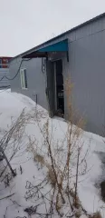 комплекс объектов недвижимости и право аренды земельного участка, состоящий из: имущества, находящегося в залоге ООО «Специализированный лизинговый центр»: Административно бытовой корпус, назначение: нежилое здание, общей площадью 91,5 кв.м. кадастровый номер 86:11:0402001:1435, адрес …