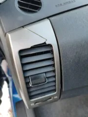 Toyota Prius 2005 года выпуска. VIN кузова: NHW207031018.