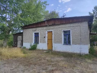 Нежилое здание, площадью 106,6 кв. м, по адресу: Курганская область, Катайский район, г. Катайск, ул. Матросова, д. 80. Здание морга, назначение: нежилое, количество этажей 1, в том числе подземных 0, кадастровый номер: 45:07:020505:237, одновременно с земельным участком с кадастровым номером…