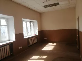Помещение площадью 164,9 кв.м. адрес (местонахождение) объекта:  646070, Омская обл, Москаленский р-н, Москаленки рп, Комсомольская ул, дом № 71 Помещение площадью 164,9 кв.м. адрес (местонахождение) объекта:  646070, Омская обл, Москаленский р-н, Москаленки рп, Комсомольская ул, дом № 71 
Общая…