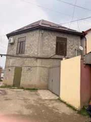 Нежилое здание (Магазин-Кафе) 292,7 кв.м, земельный участок 226 кв.м, Республика Дагестан. Земельный участок 226 кв.м в Республике Дагестан. Нежилое здание (Магазин-Кафе), площадь 292,7 кв.м., Этажей 2, Кадастровый номер 05:41:000148:157 с земельным участком площадью 226+/- 5 кв.м., Категория…