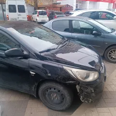 Автомобиль Hyundai Solaris, 2013 года выпуска, VIN: Z94CT51DBDR085348, цвет черный.