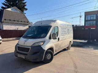 Peugeot Boxer, 2020 года, идентификационный номер – VF3YATMFB12P51818; год изготовления – 2020. Имущество находится в залоге у АО "АЛЬФА-БАНК".