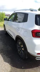 Chery Tiggo 4 2021 года выпуска. VIN: LVVDB24B2MD136394. Цвет кузова: белый. Объем двигателя: 1971 см³. Мощность: 122,4 л.с. Тип: легковой автомобиль. Пробег: 74745 км.