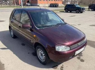 LADA Kalina 2012 года выпуска, цвет темно-вишневый. VIN: XTA111930C0201786, ПТС: 63HM901809, государственный номер B114CP35. Модель двигателя 11183, бензиновый, номер двигателя 5703649, мощность 81.6 л.с. (60.0 кВт), рабочий объем 1596 куб. см. Экологический класс четвертый, разрешенная…