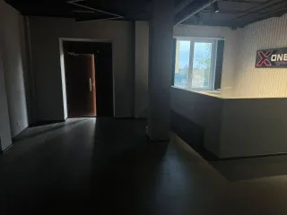 Нежилое помещение площадью 133.5 кв.м на первом этаже по адресу: Брянск, ул. Степная, д.13, помещение 16. Кадастровый номер: 32:28:0030901:1467.